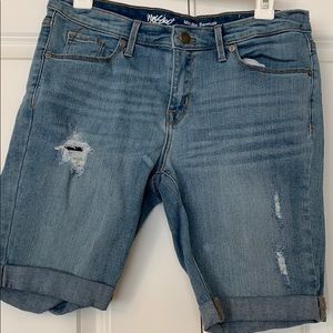 NWOT Bermuda Shorts